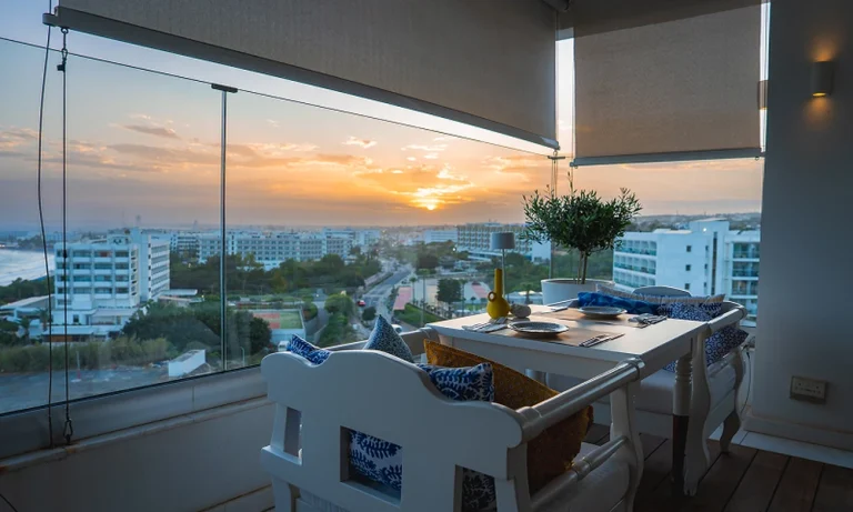 Everything You Need to Know Before Installing Zip Blinds